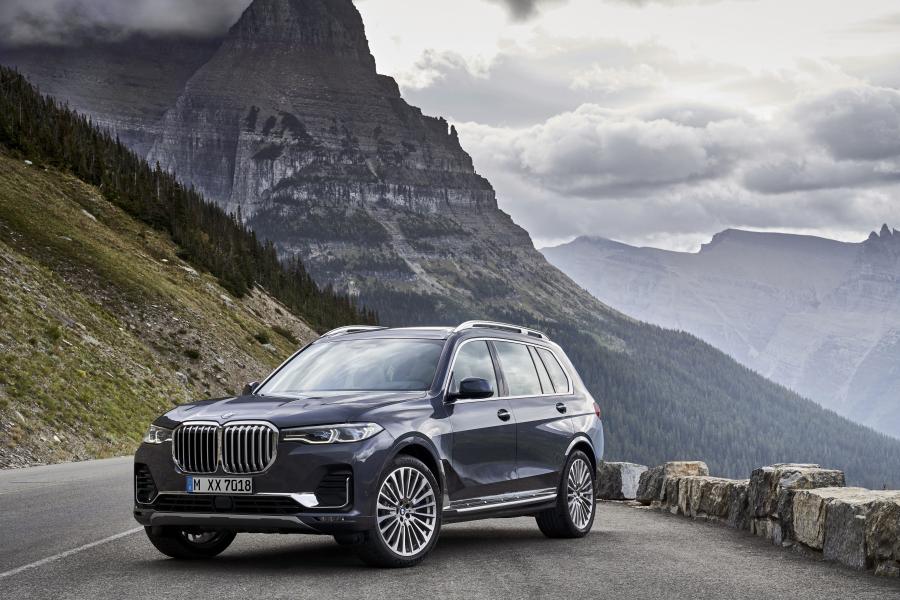  BMW X7 xDrive40i (G07) 2017 года  (WW) (фото 25 из 101)
